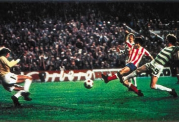 Atletico Madrid vào tứ kết Champions League sau 17 năm chờ đợi